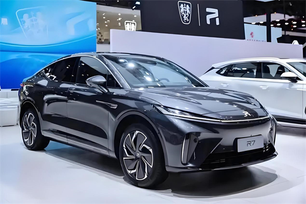 ng28相信品牌的力量：越过2024年的“极点”，在2025进入新的速度和节奏