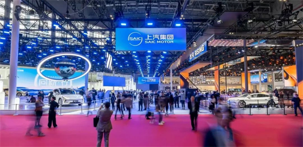 ng28相信品牌的力量2025，山登绝顶我为峰！
