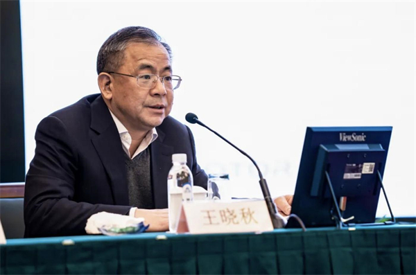 上汽转型进击：自主握指为拳，合资以变应变