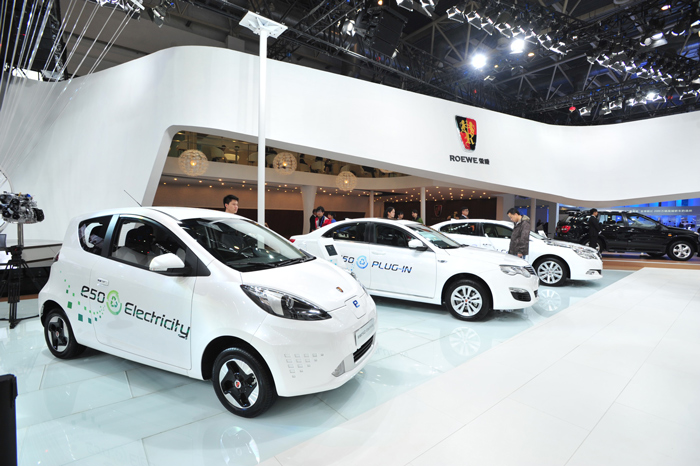 更时尚、更科技、更实用 “新一代跨领域专业SUV”荣威W5 Urban Concept全球首发